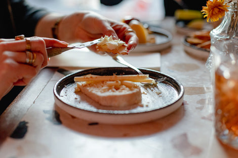 Kaasbar | Amsterdam | Kaas | Cheese | Cheesebar | Utrecht | Cheesy | Datenight | Date | Drinks | Winebar | Bar | Restaurant | Cocktails | Kaasfondue | Cheesefondue | Fondue | Truffle |